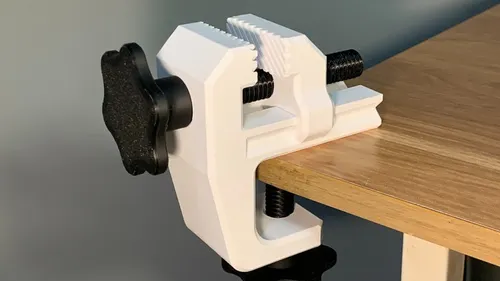 3d printed vise models can help out in light duty contexts 1768561023